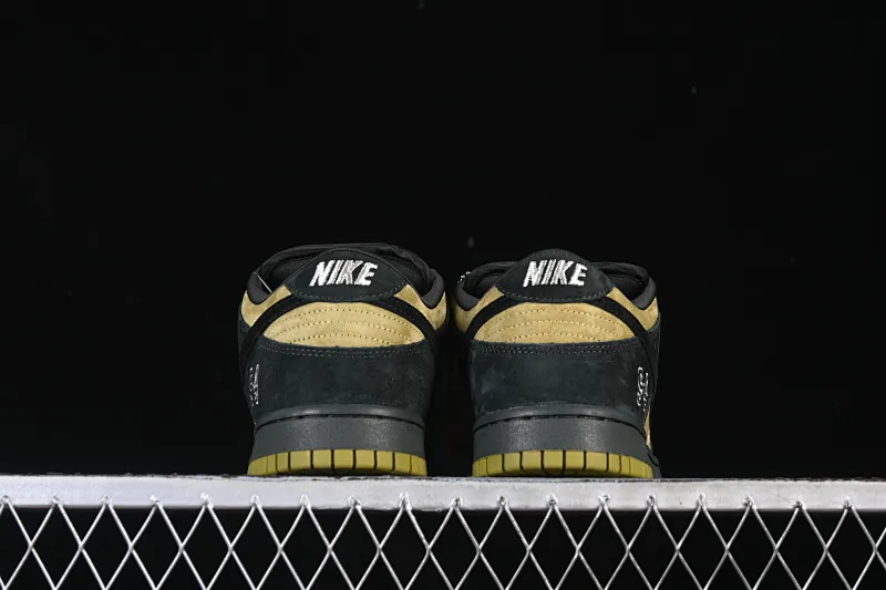 All categories Nk SB Dunk Series Nk SB Dunk Low low-top sneakers C version Supreme x Nike Dunk SB Dunk Low joint brown and yellow low-top casual skateboard shoes HQ8487-300